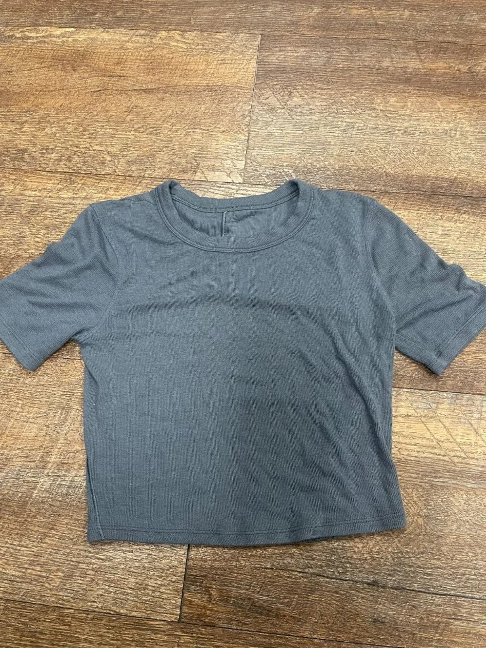 lululemon Ribbed Cropped Dark Gray Tee XS